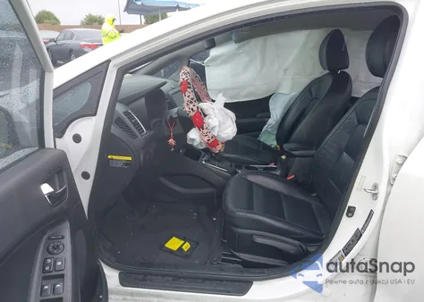 2017 Kia Forte Ex z USA, uszkodzony, nr VIN 3KPFL4A83HE051833